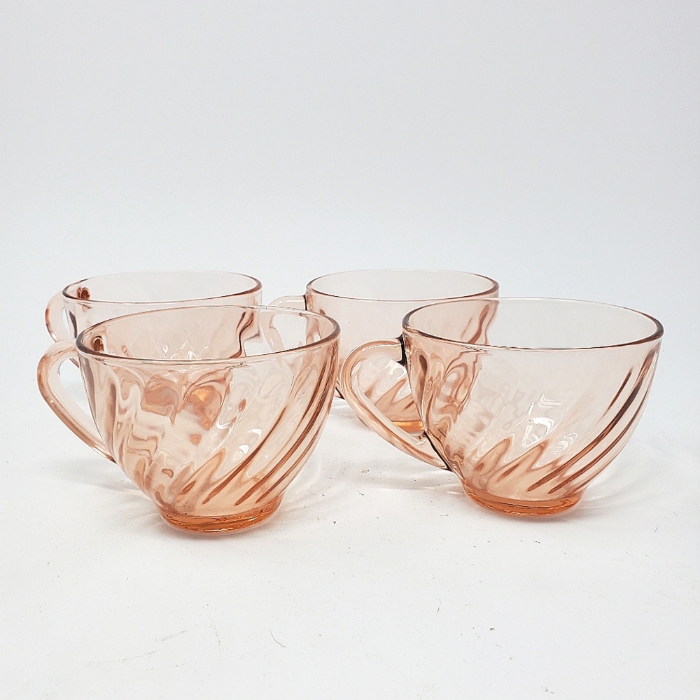 VTG Arcoroc France Rosaline Pink Swirl Tea Cups, set of 4